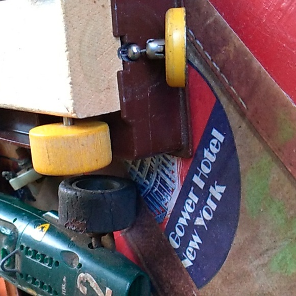 1964-69 Vintage Fisher-Price  Wooden MAGNETIC CHUG-CHUG TRAIN - Picture 5 of 15